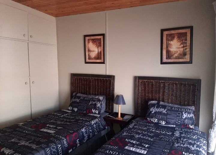 4 Bedroom Property for Sale in Odendaalsrus Free State